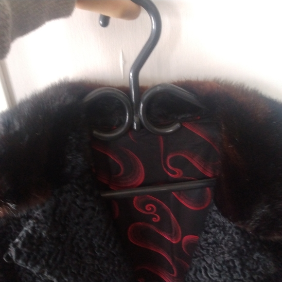 Genuine 0ersian Lamb/Sheep real fur coat,Leather, curly black fur, buttoned - Picture 4 of 6